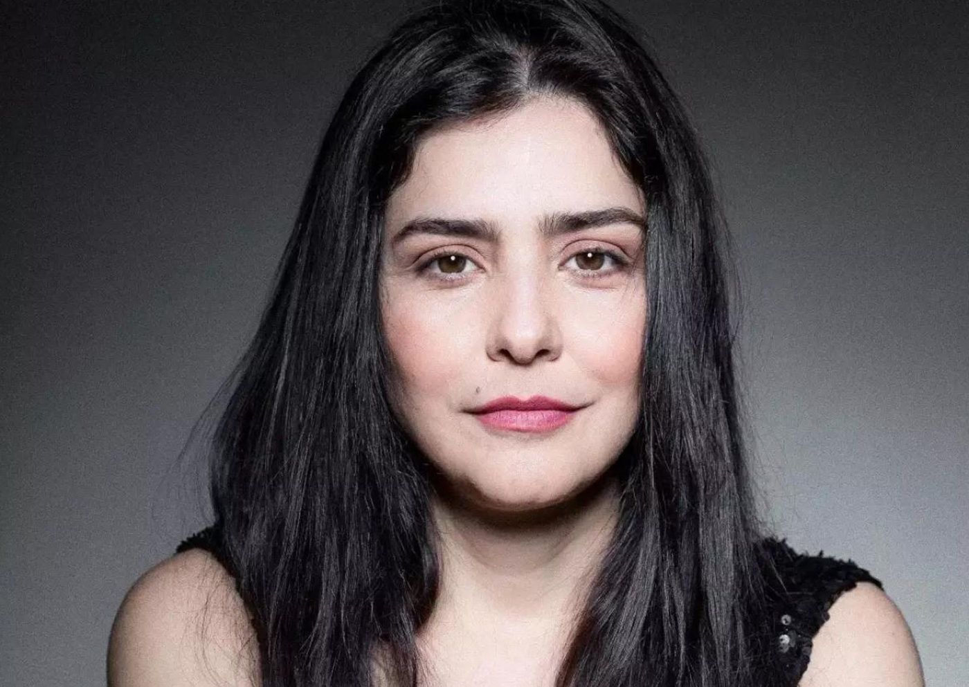 Letícia Sabatella Presta Homenagem às Grandes Vozes Femininas em Show Único no Rio de Janeiro
