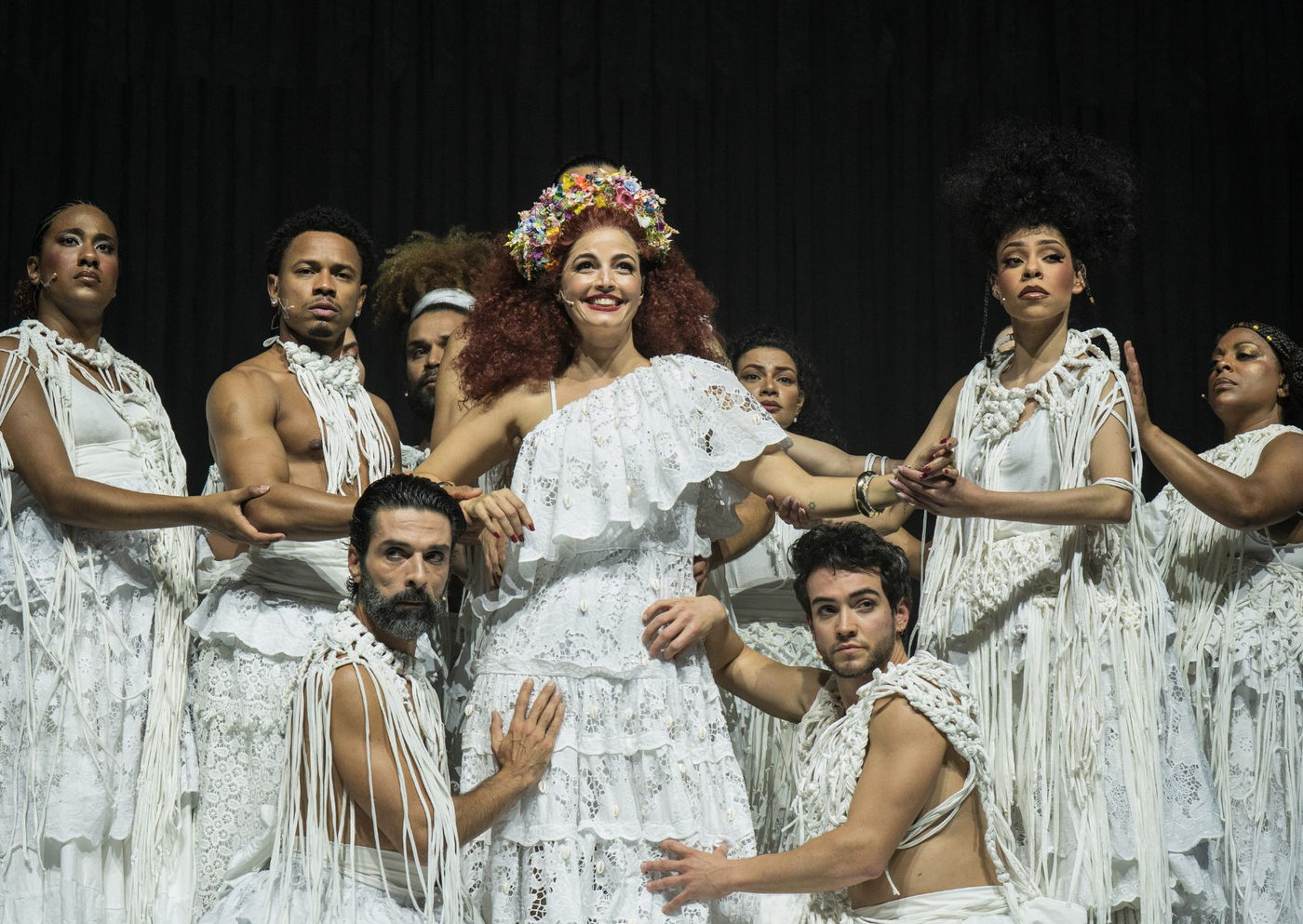 Musical ”Clara Nunes – A Tal Guerreira” chega ao Rio com Emanuelle Araújo no papel da eterna Sabiá