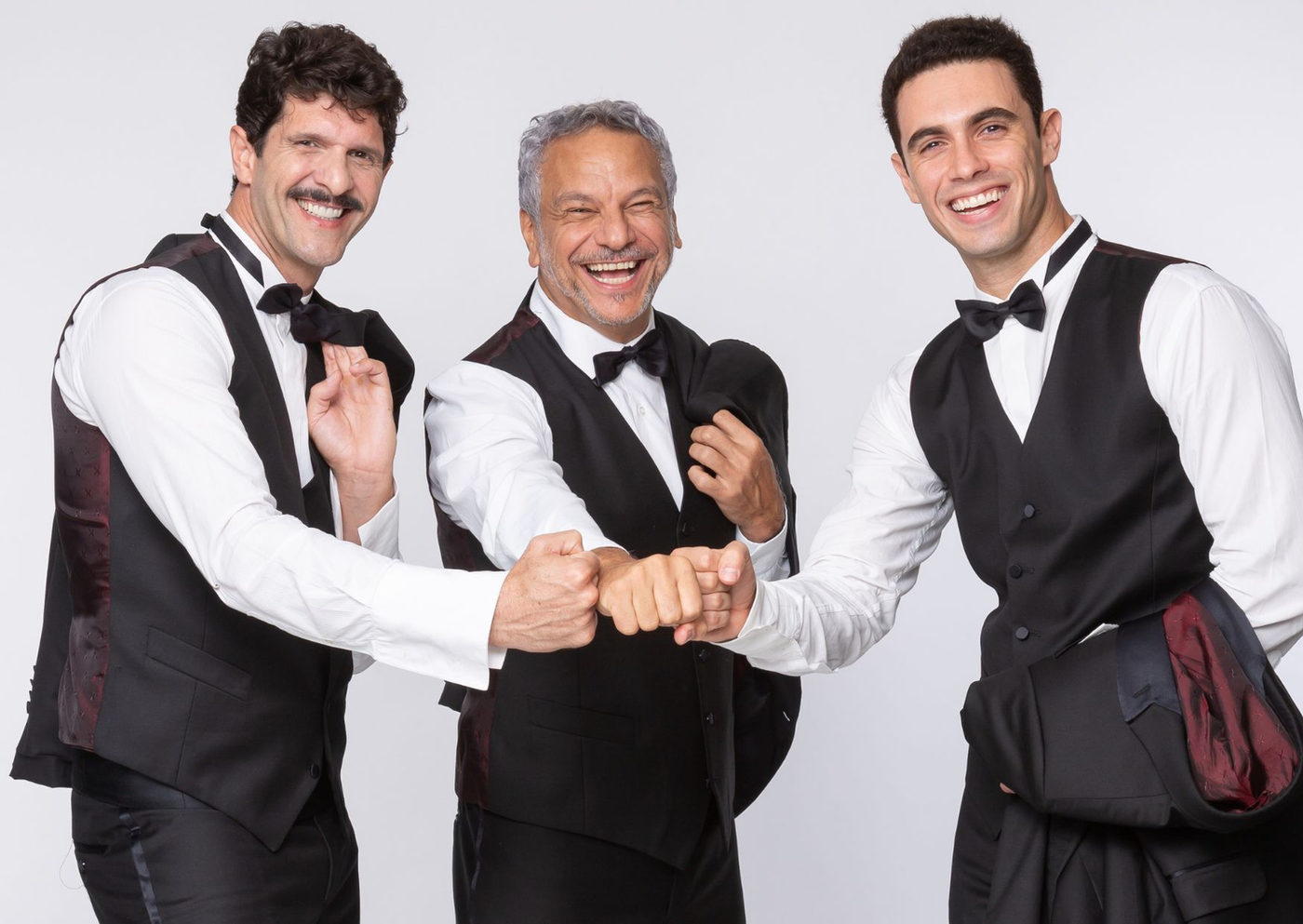 ”Homens no Divã” com a Voz de Marília Gabriela Chega para Temporada no Teatro Arthur Azevedo