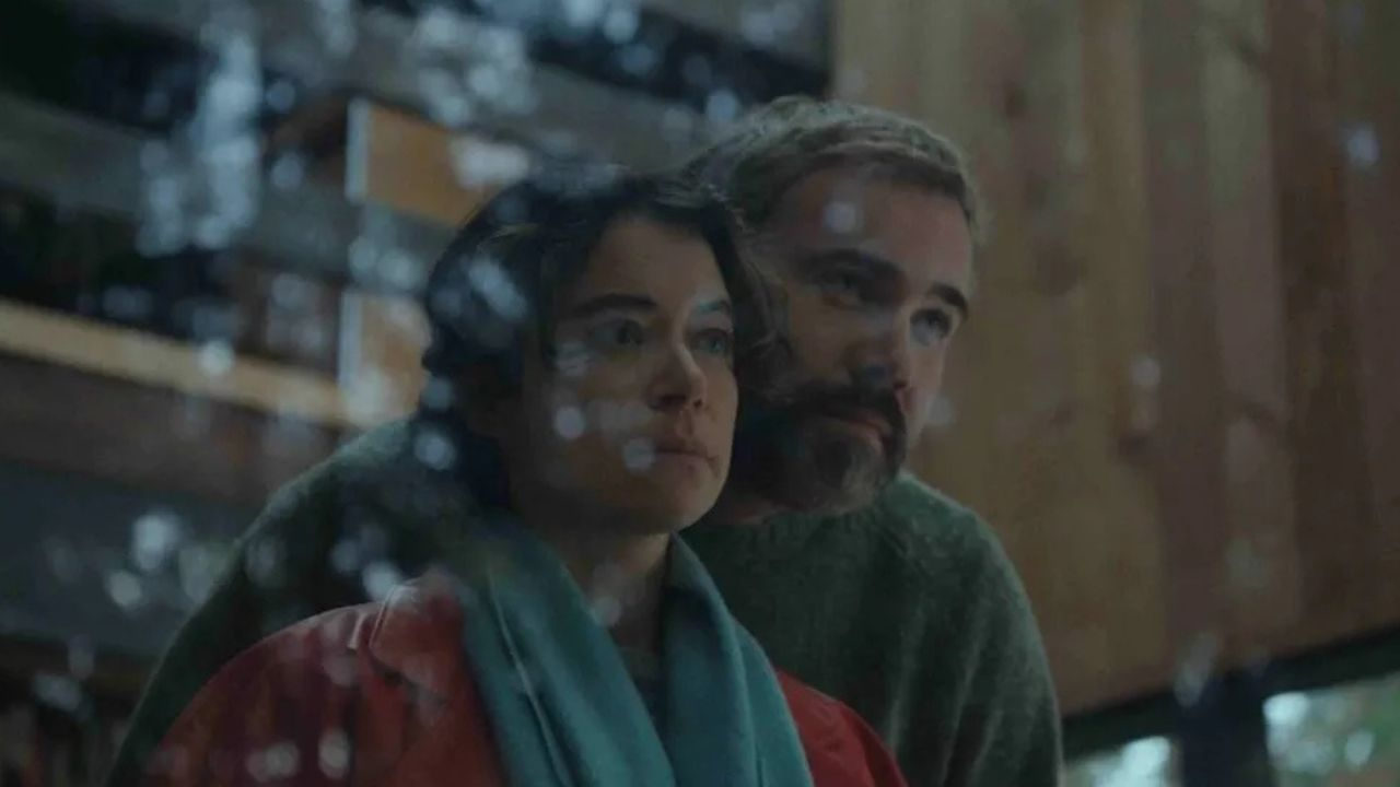 Tatiana Maslany rouba a cena em “Para Sempre Medo”, novo terror de Osgood Perkins