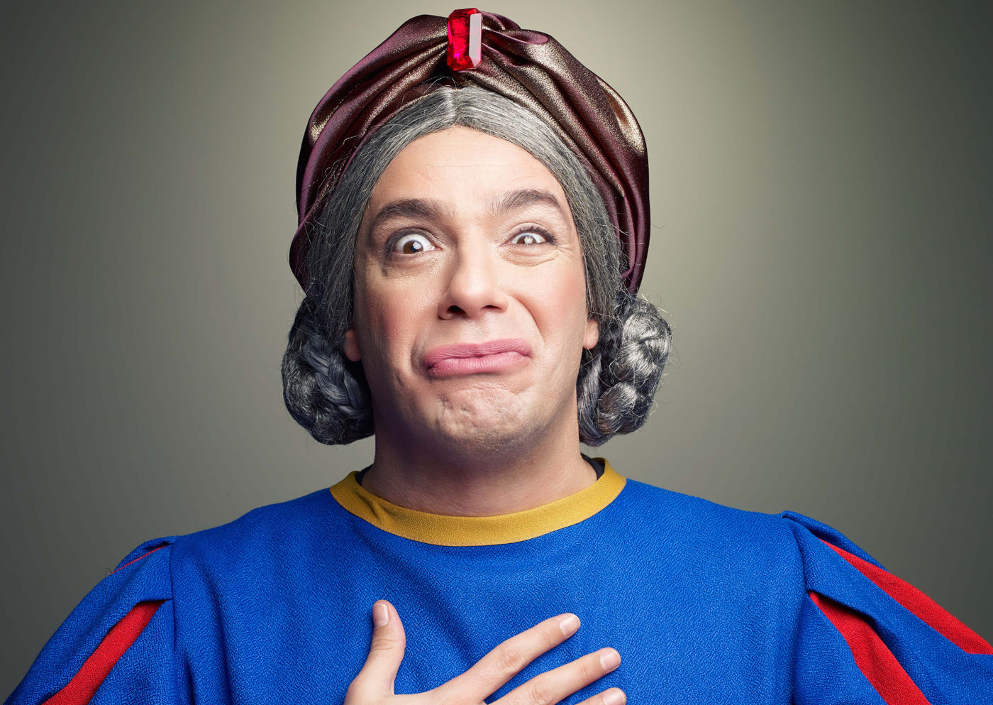 Marcelo Médici Retorna com Nova Temporada de ”Cada Um Com Seus Pobrema” no Teatro Renaissance
