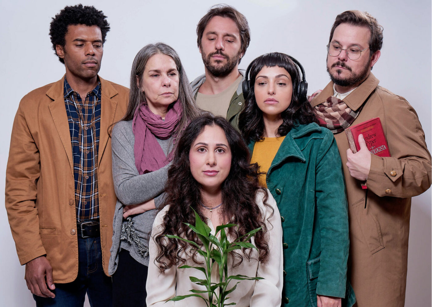 Com direção e atuação de Dan Rosseto, ”Yerma” chega aos palcos