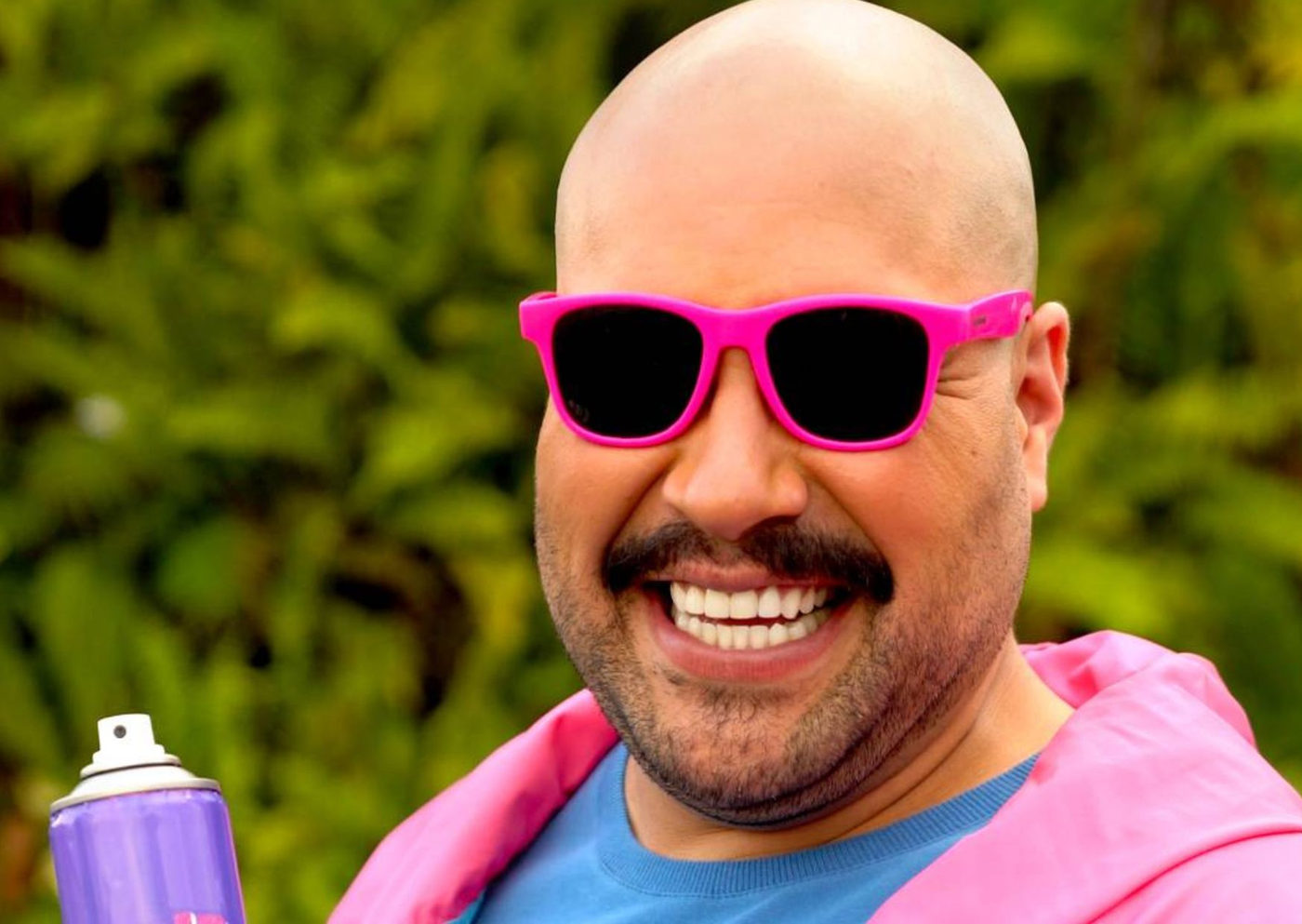 Tiago Abravanel e TikTok inovam com audições para musical “HairSpray” feitas por página no App