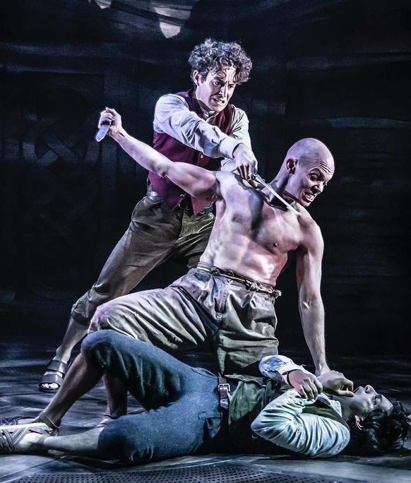 'O Senhor dos Anéis' trilogia é adaptada em versão musical