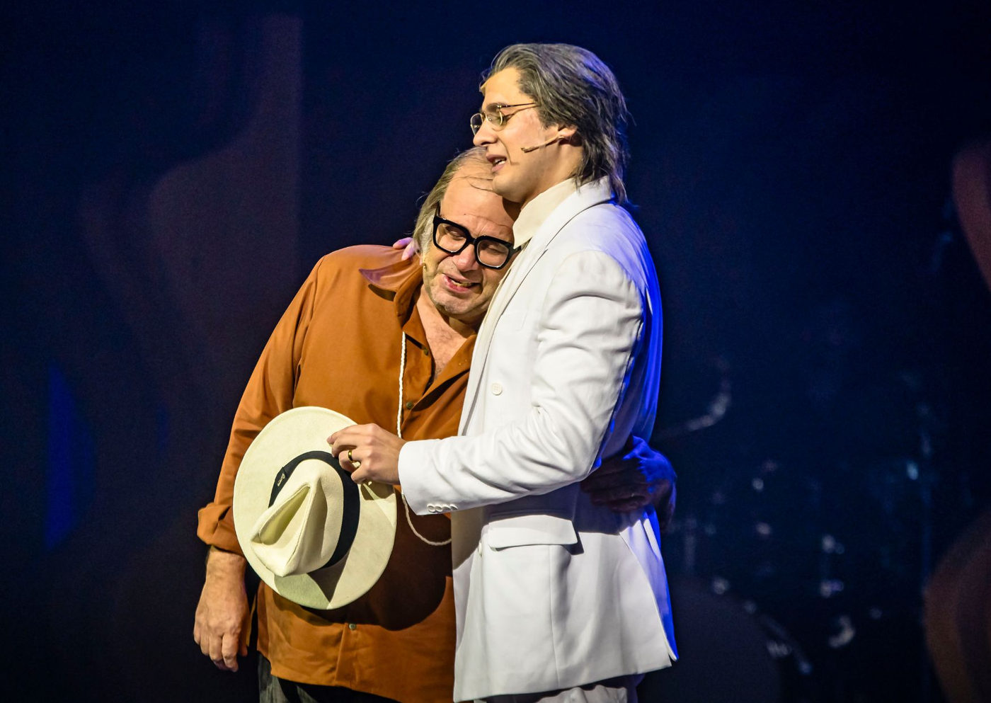 TOM JOBIM MUSICAL: Superprodução sobre a vida e obra do maestro da Bossa Nova estreia em São Paulo