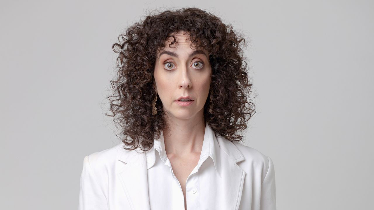 Teatro YouTube destaca protagonismo feminino em março com humor, literatura e debates contemporâneos na Avenida Paulista