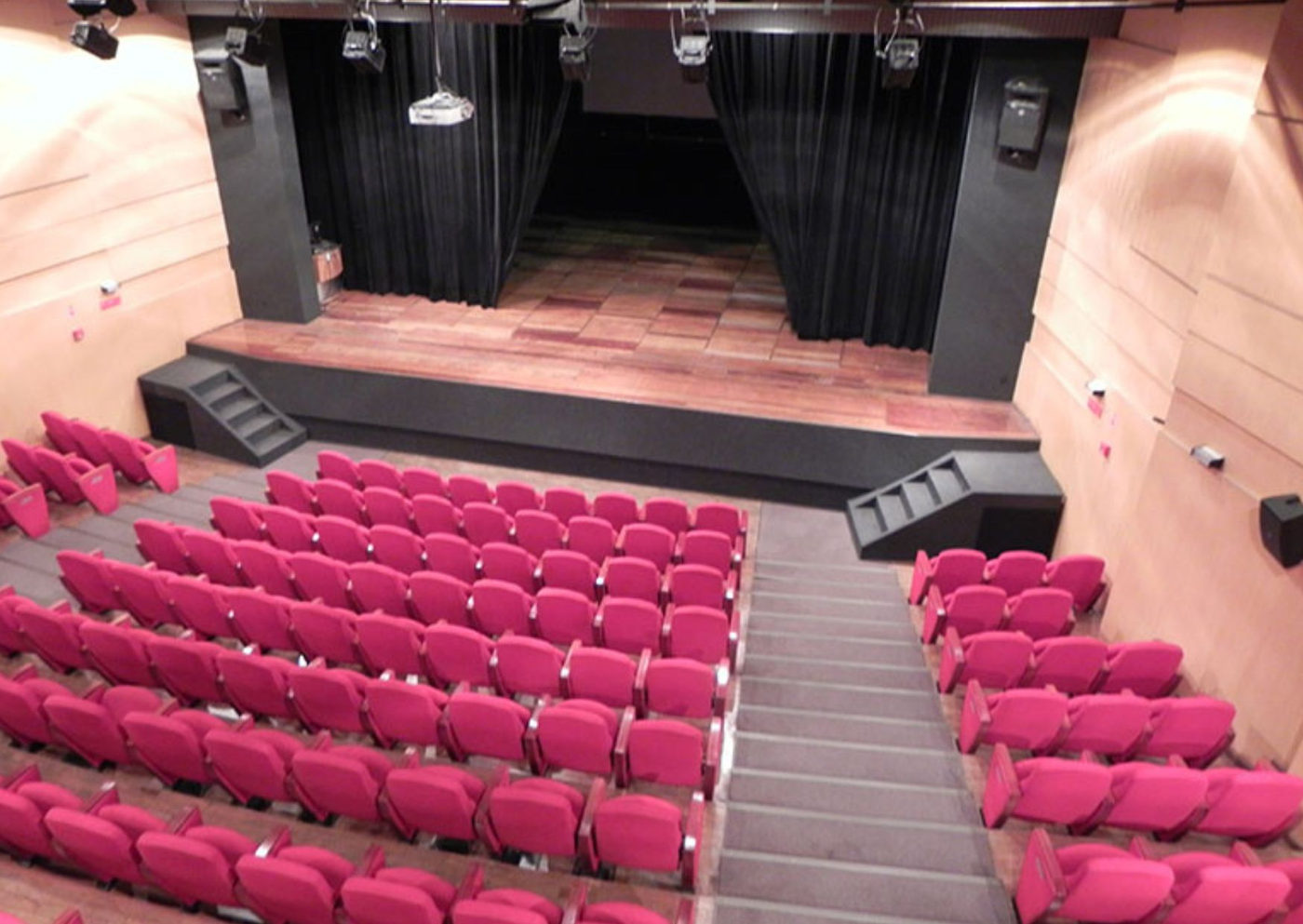 Teatro Aliança Francesa, que já abrigou peças de Marília Pêra, fechará as portas em dezembro