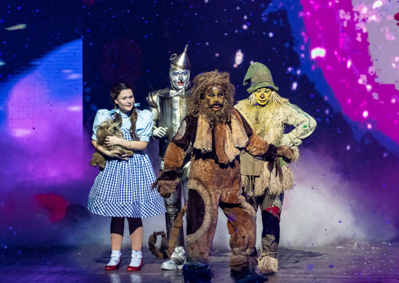 Musical ”O Mágico de Oz – Versão 2025” celebra o centenário de Judy Garland e 22 anos da montagem no Brasil