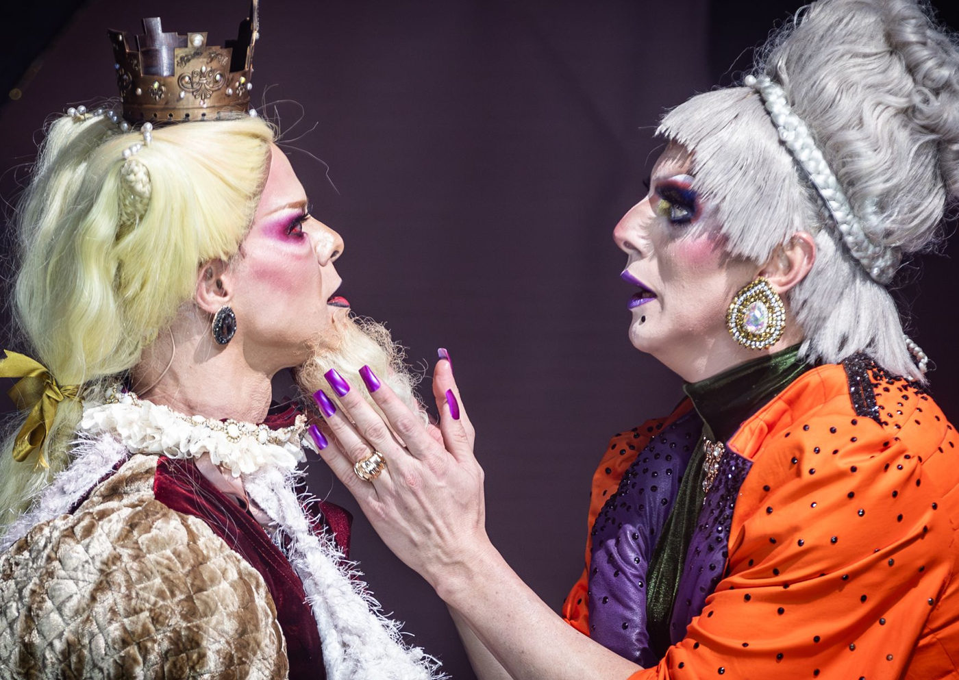 Sucesso de Público, ”Rei Lear” com Elenco de Drag Queens Desembarca na Zona Leste para Temporada Gratuita no Teatro Arthur Azevedo