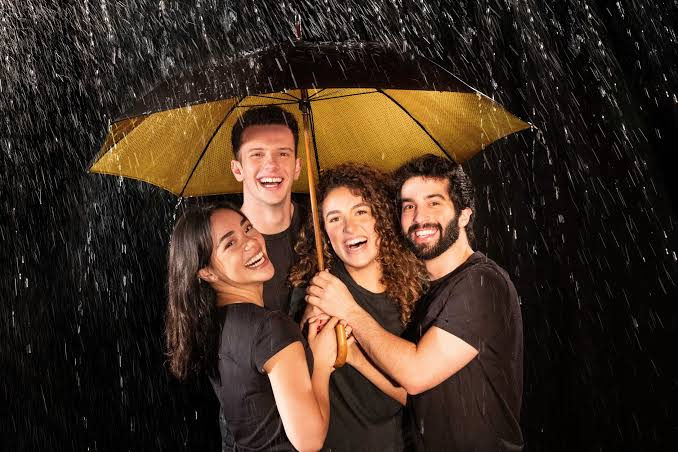 Cantando na Chuva, um musical popular a preços nem tanto.