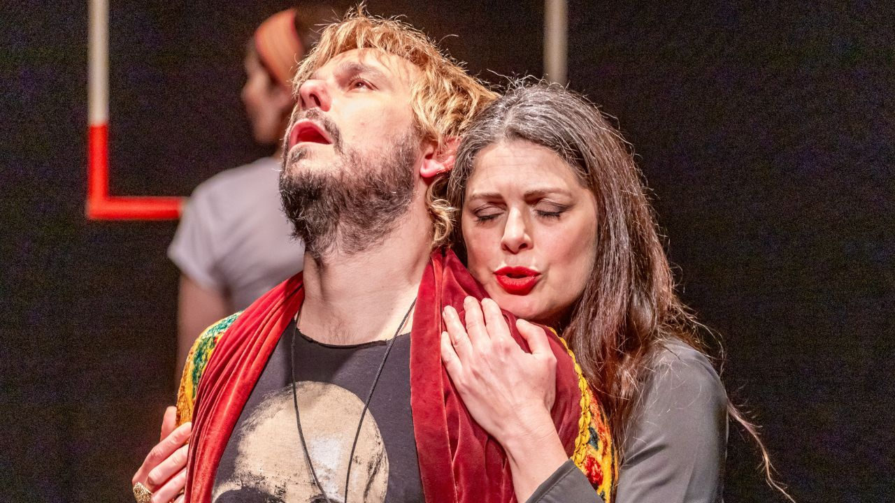 “Pietà – Um Fractal de Memórias” reestreia na SP Escola de Teatro em curta temporada