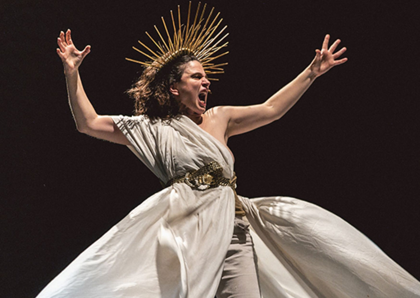 ”Les Héroïdes”: Uma Releitura Contemporânea de Mitos Clássicos em Única Apresentação em São Paulo