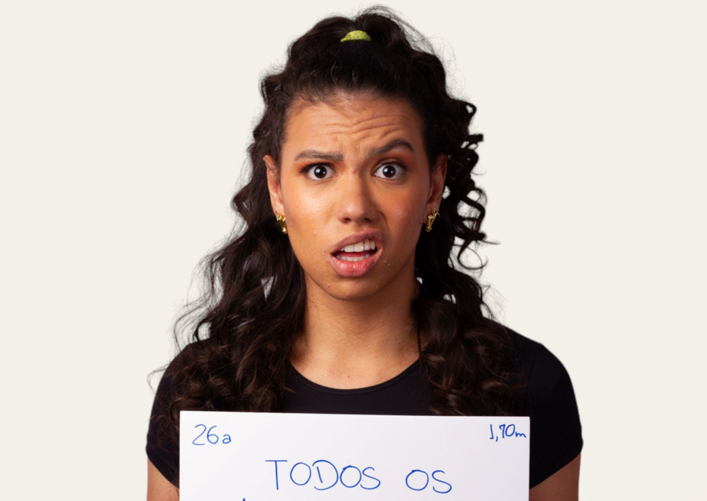 Marília di Lorenço brilha em comédia musical sobre as batalhas da profissão artística