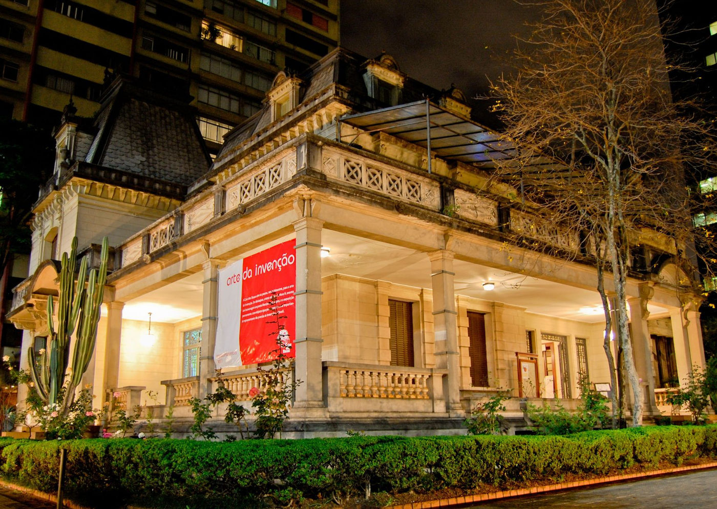 Museu Casa das Rosas volta a funcionar na Avenida Paulista