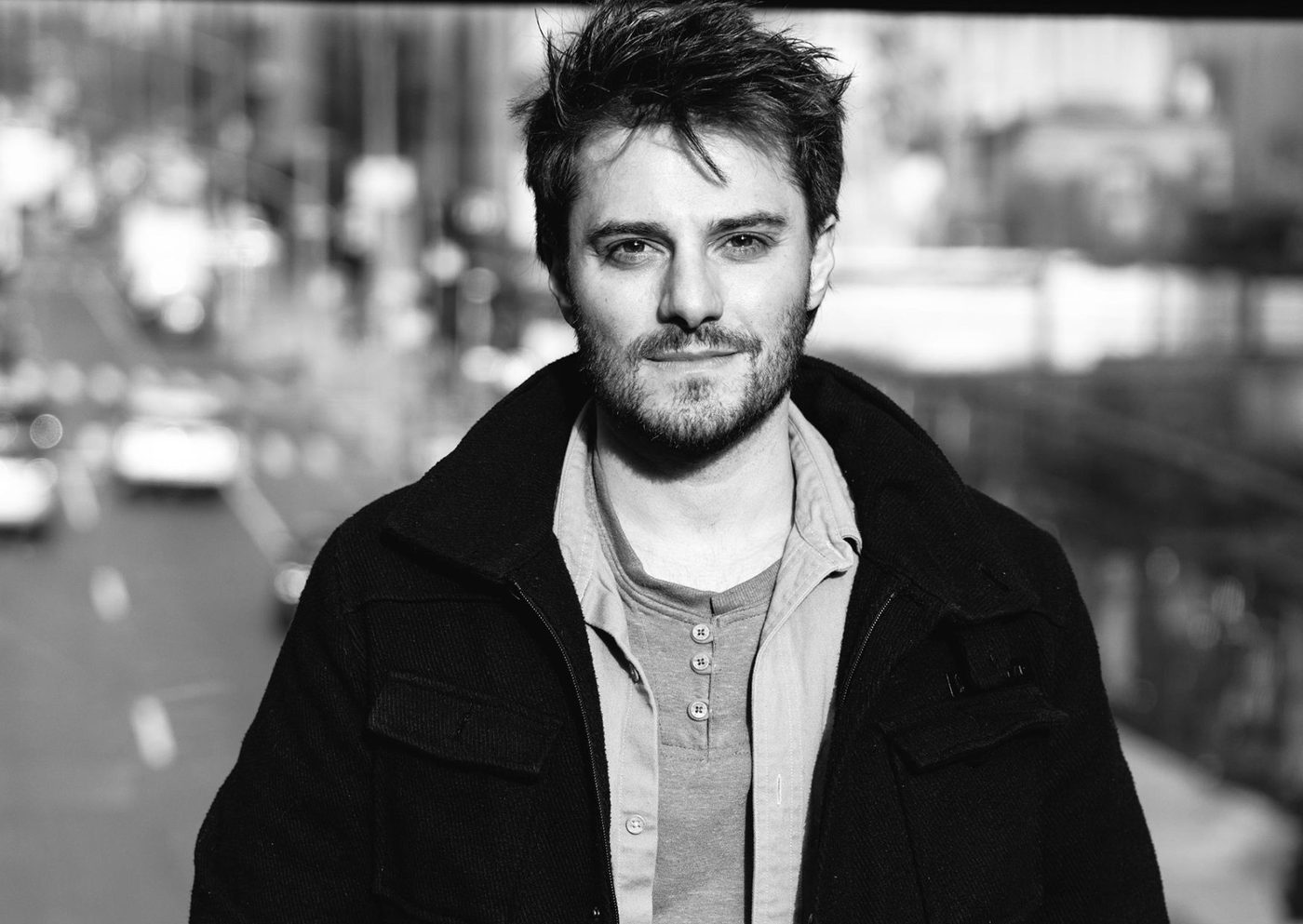 Hugo Bonèmer inaugura projeto de microteatro no Rio com o monólogo Uma Casa para Celeste