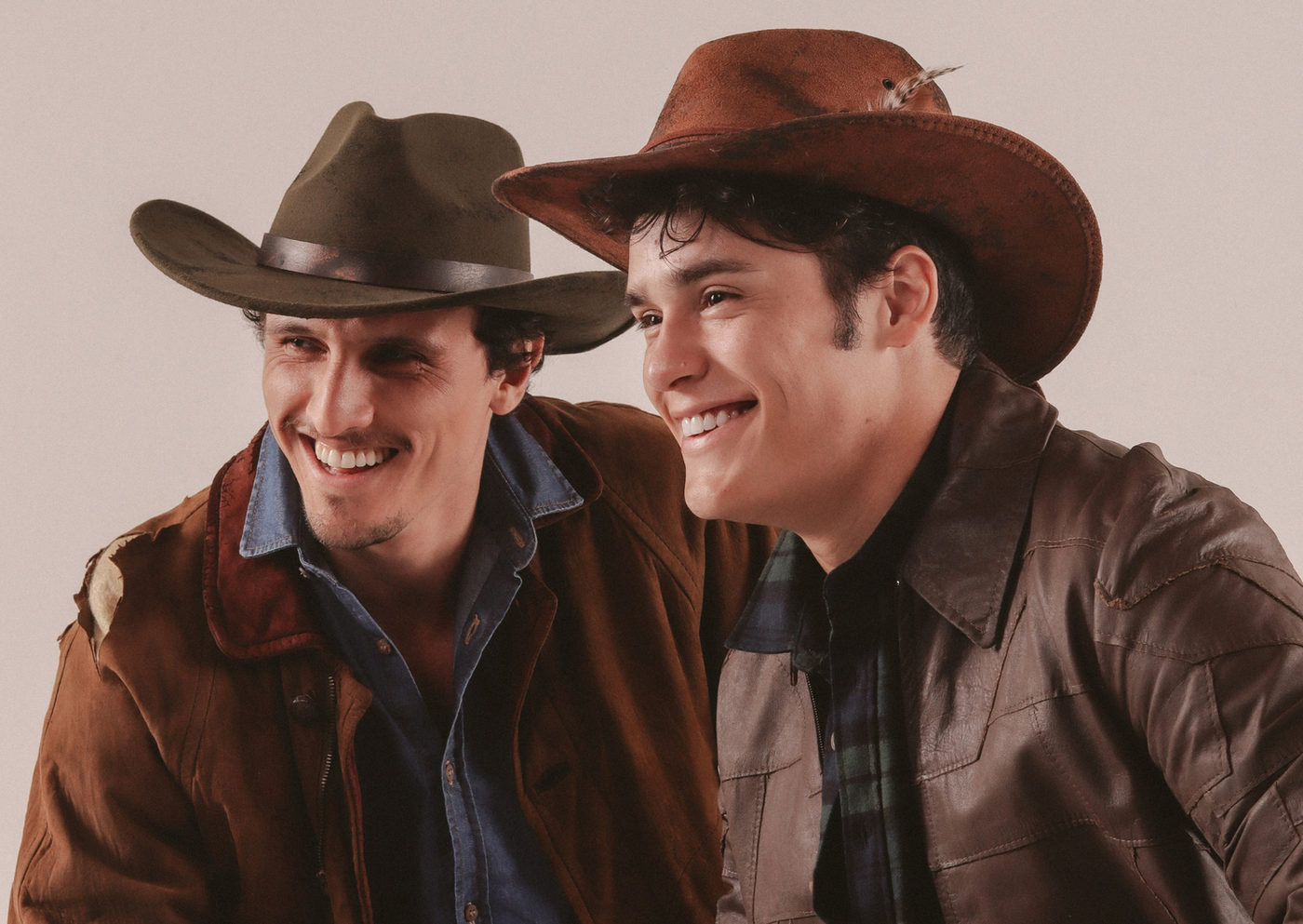 Clássico “O Segredo de Brokeback Mountain” ganha montagem teatral em São Paulo após sucesso em Londres e no Rio de Janeiro
