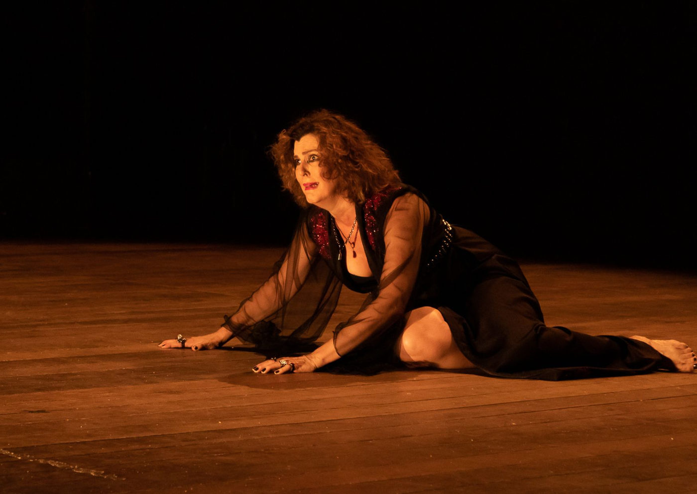 Lady Macbeth no Brasil Contemporâneo, essa é a proposta de “O Som e a Fúria de Lady Macbeth”