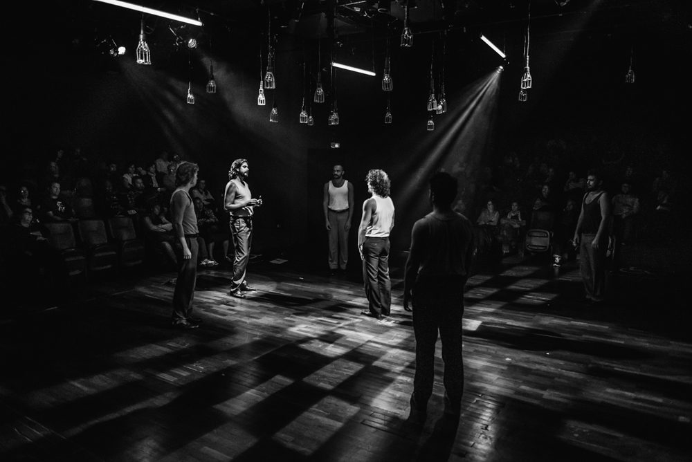 Cia OmondÉ celebra 15 anos com Mostra de espetáculos no Sesc Pompeia