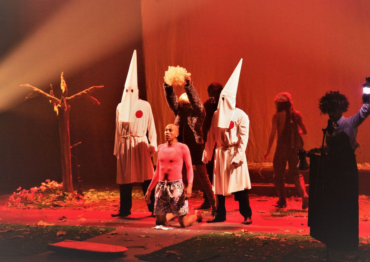 Mostra de Repertório do Projeto CRIOULOS ocupa Teatro Arthur Azevedo com teatro negro, música e crítica social