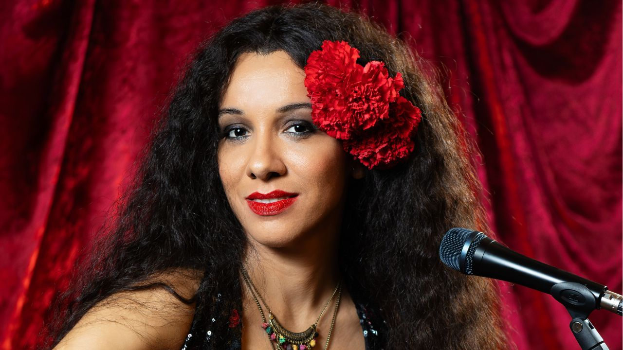 Idealizado por Marília Toledo, Gal, o Musical estreia em 6 de março no 033 Rooftop, em São Paulo