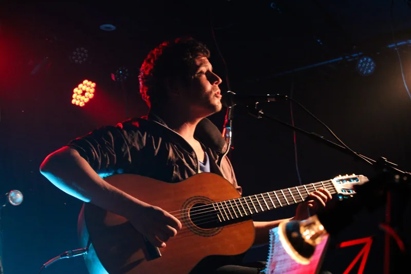 Chico Chico, dono do hit “Ribanceira” faz show no Bossa Nova in Concert