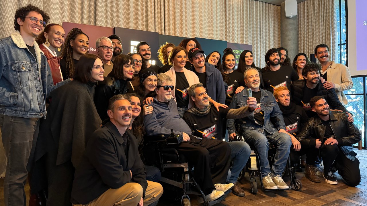 “Feliz Ano Velho” chega ao musical com rock, vídeo ao vivo e uma nova investigação sobre o corpo