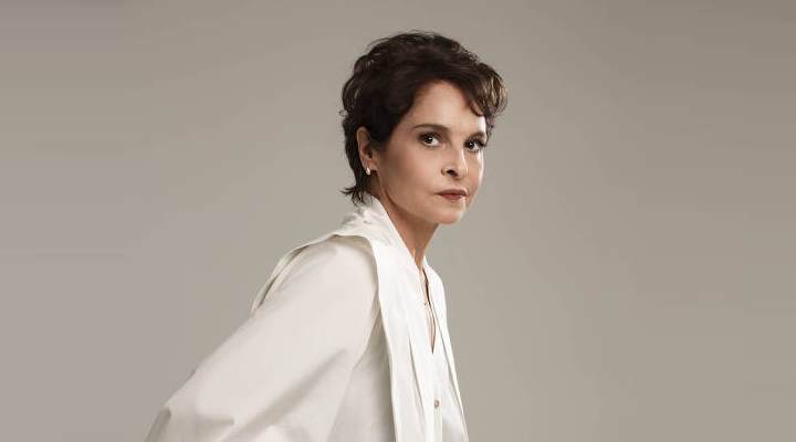Inter Alia, de mesma autora de Prima Facie, estreia com Drica Moraes no Teatro Vivo