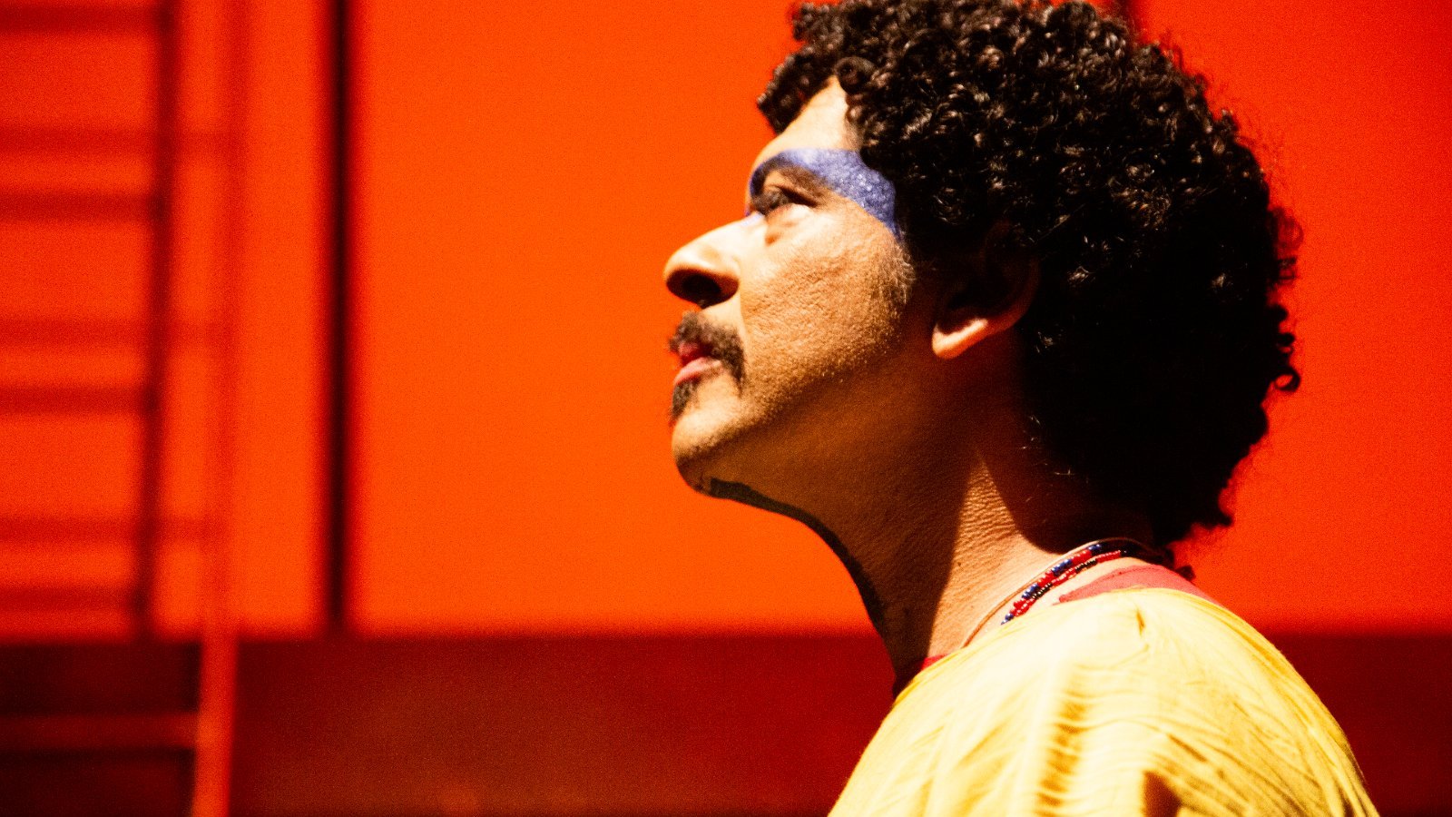 “Rasga Coração” segue em cartaz no Teatro Oficina em homenagem a Villa-Lobos
