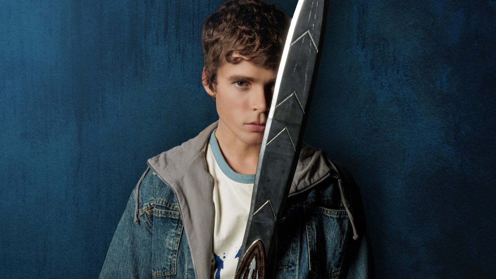 Um cantor pop, a voz da Wandinha e um comediante do Multishow: quem são os semideuses de ”Percy Jackson”